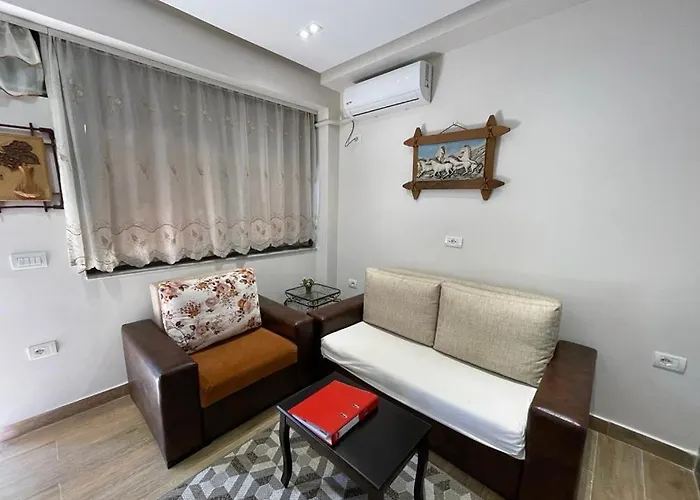 Modern 1 Bedroom City Apartment