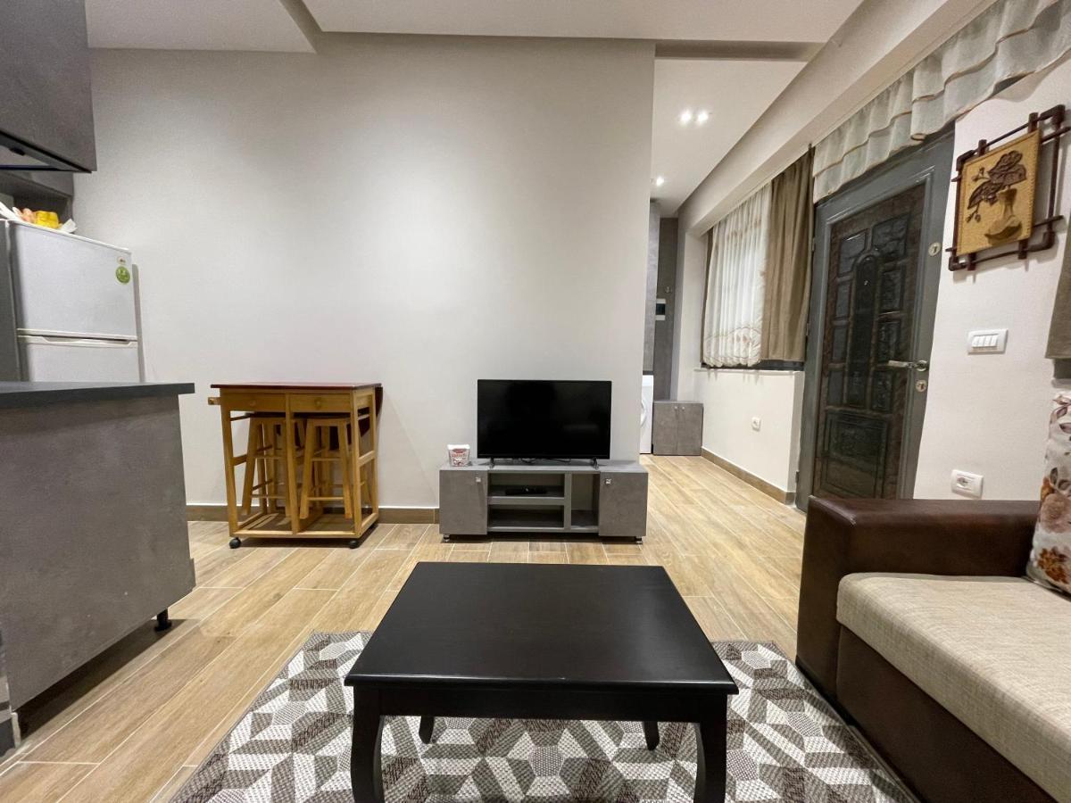 Modern 1 Bedroom * Tirana